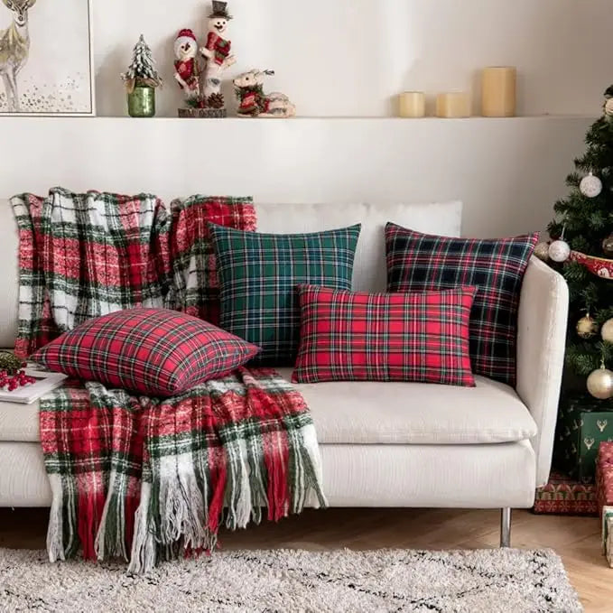 18x18 Inch Christmas Pillow Cases Checkered Cushion Cover Decorative for Sofa Plaid Woven Pillowcase for Festive Party Occasions